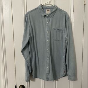Levi’s light denim long sleeve button down